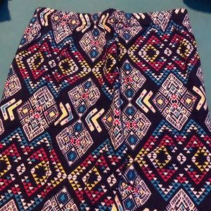 multi colored leggings with diamond patterns